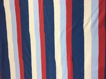 Tricot stof blauw rood witte streep